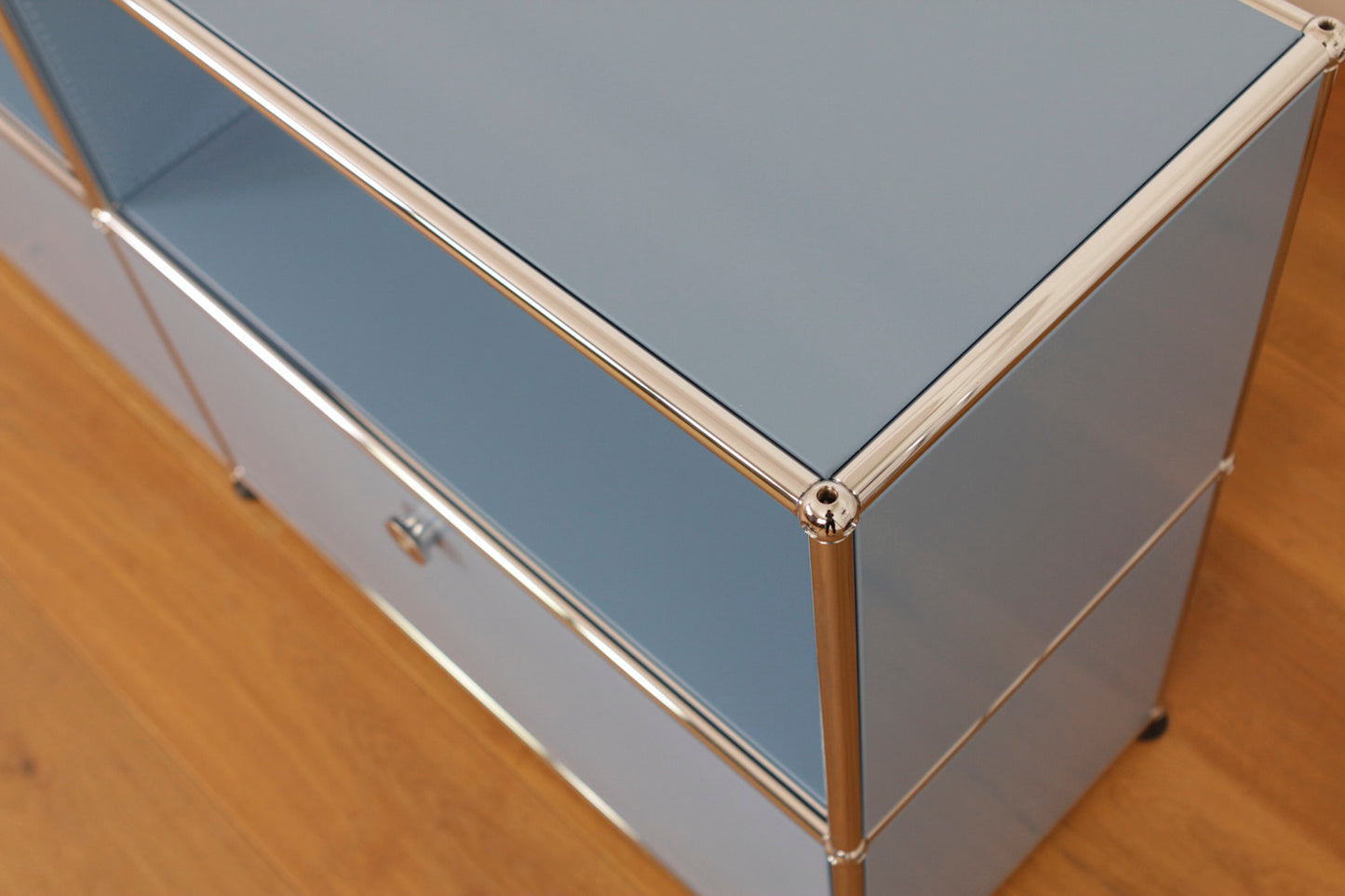 USM Sideboard upcycled #1186