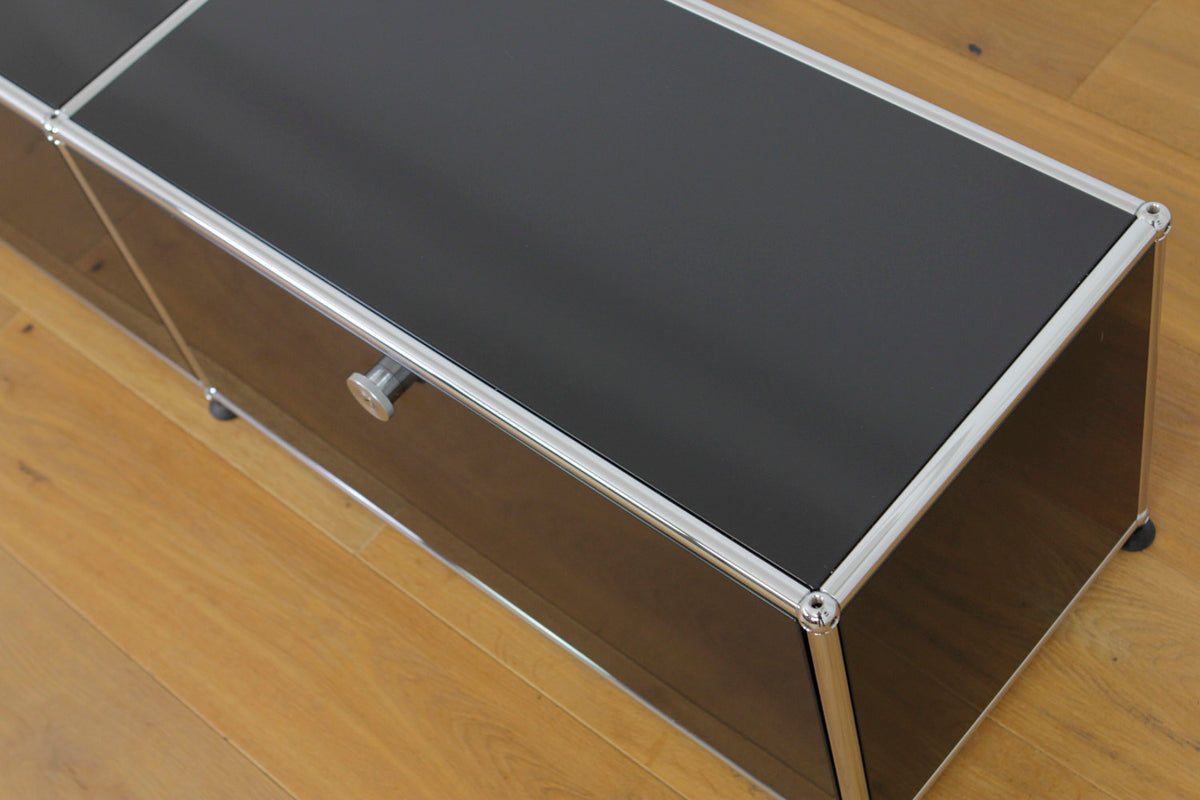 USM Lowboard #1196