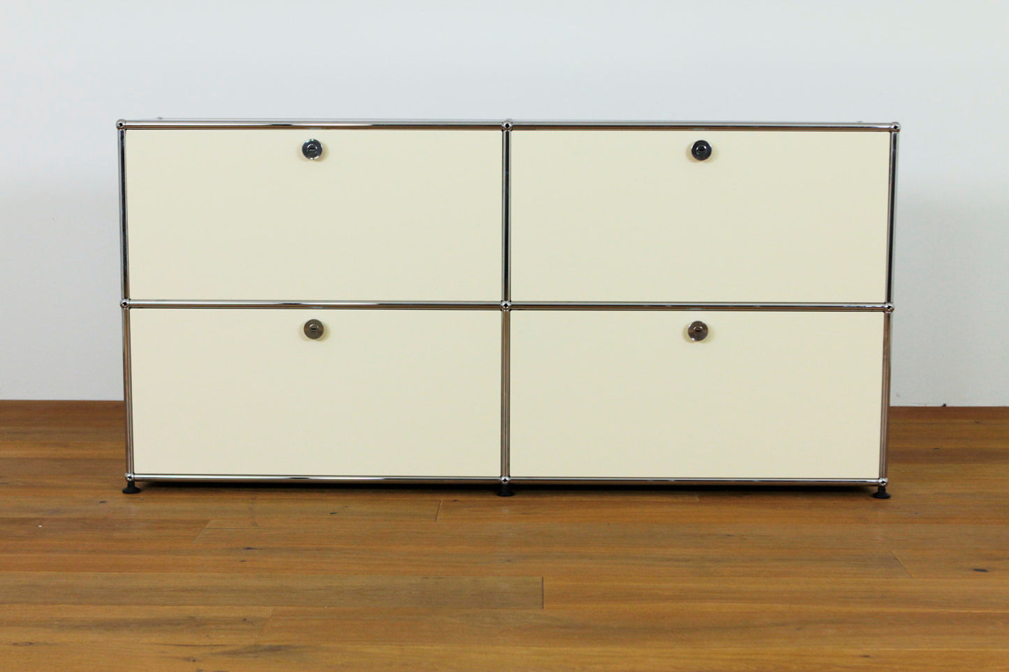 USM Sideboard upcycled #1240