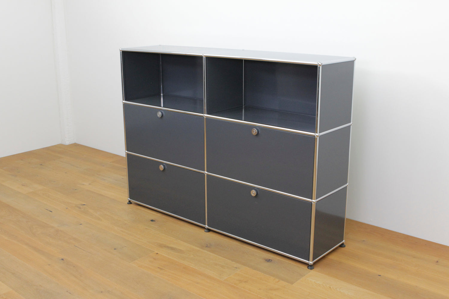 USM Highboard Anthrazitgrau gebraucht kaufen