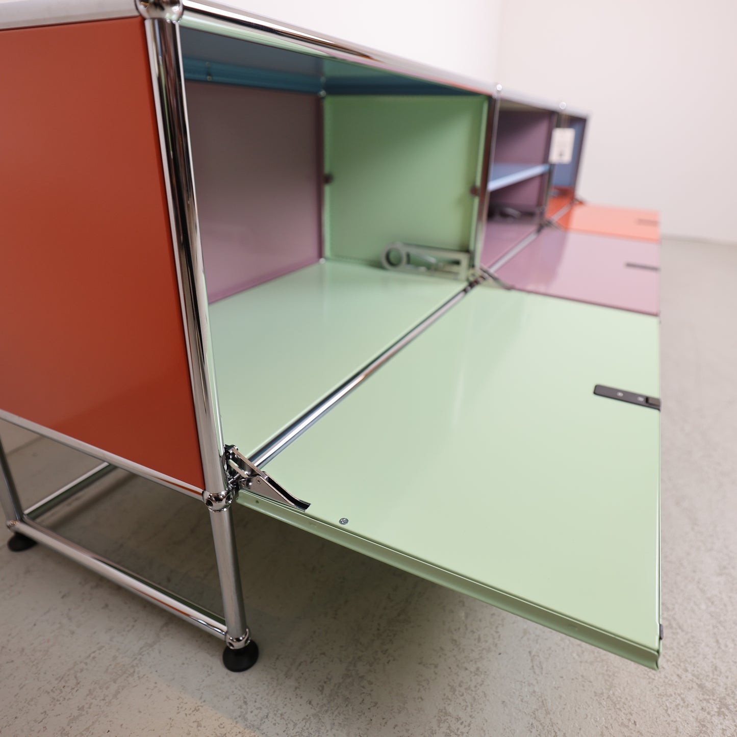 USM Lowboard upcycled #1102