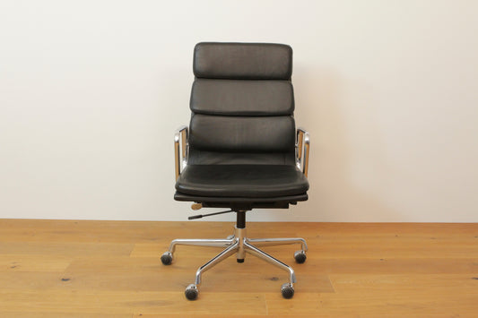 Soft Pad Chair EA 219 in Top Zustand! #1015