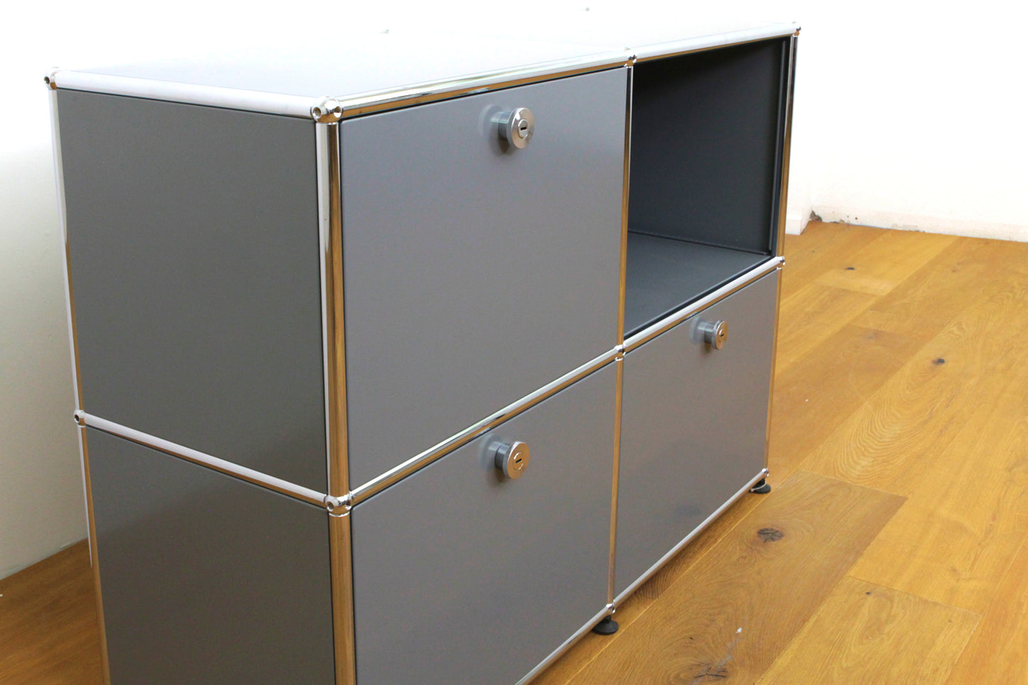 USM Sideboard Mittelgrau #1091