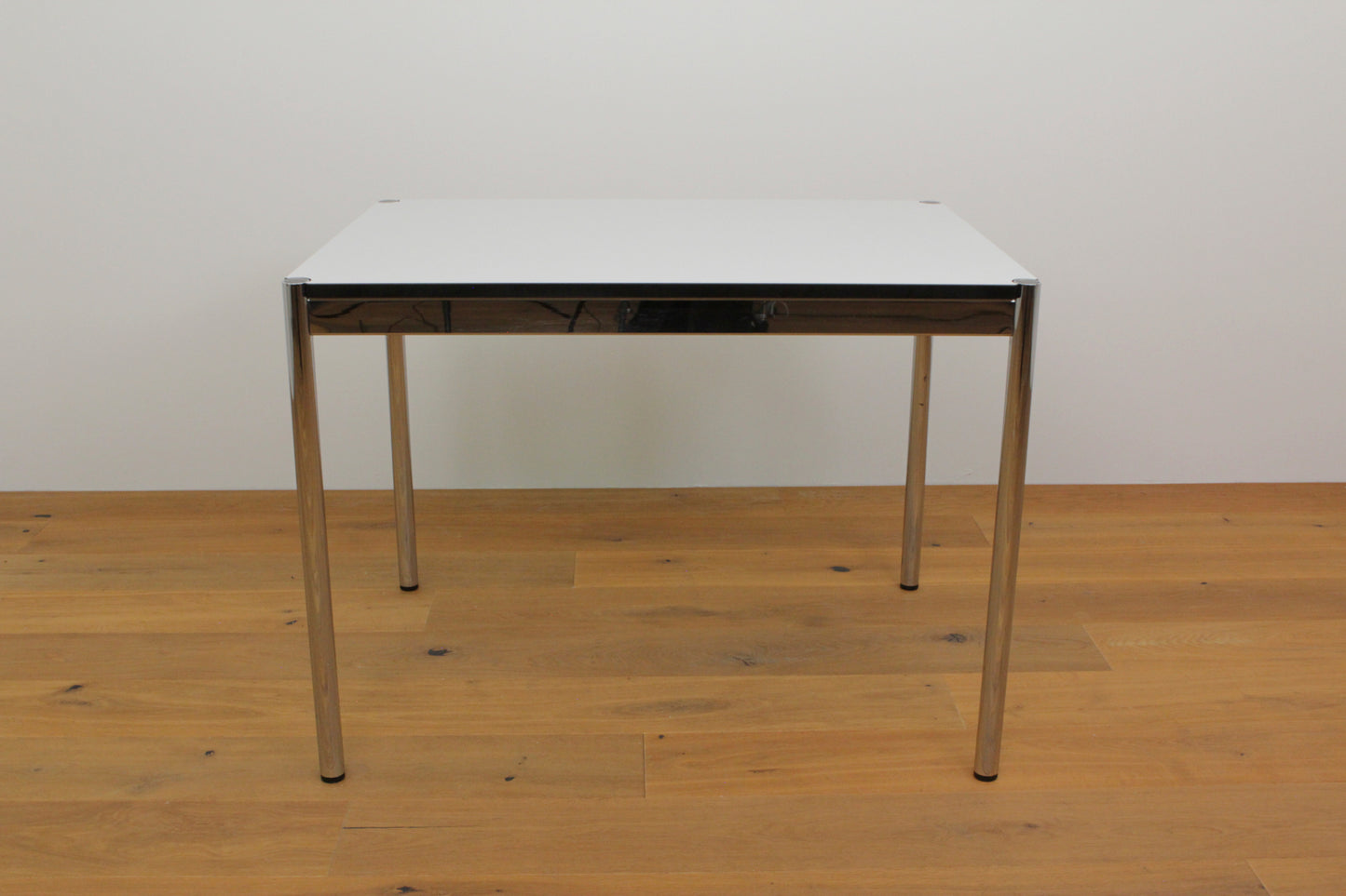 USM Haller Tisch 100x75cm #1026