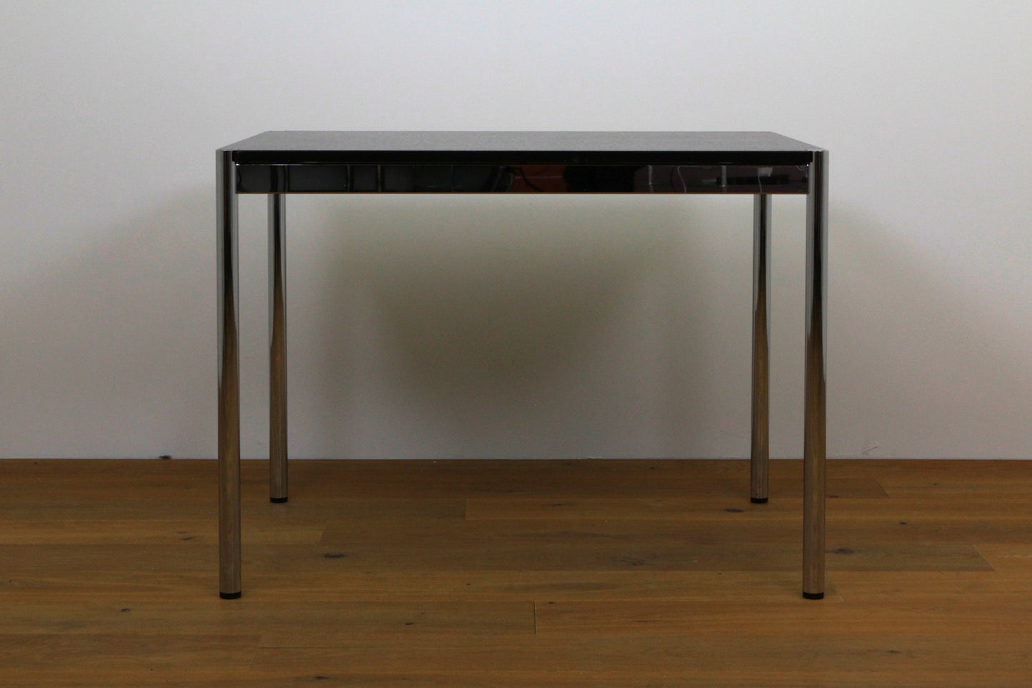 USM Haller Tisch 100x75cm #1092