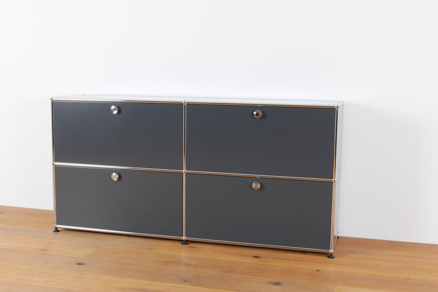 USM Sideboard used #1001